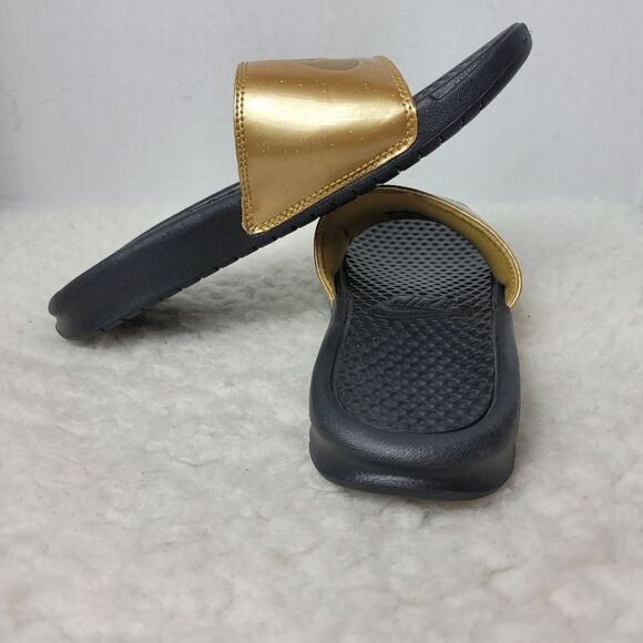 Nike Benassi Women's Slide Size 6 Sandals Black Gold Print Casual Shoes - Picture 5 of 9